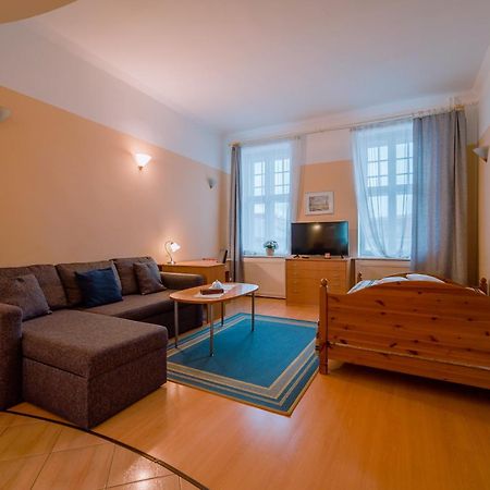 Romeo Family Apartments Tallinn Buitenkant foto