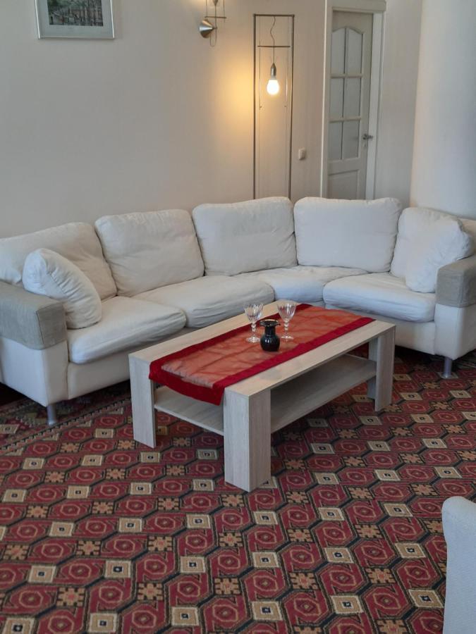 Romeo Family Apartments Tallinn Buitenkant foto