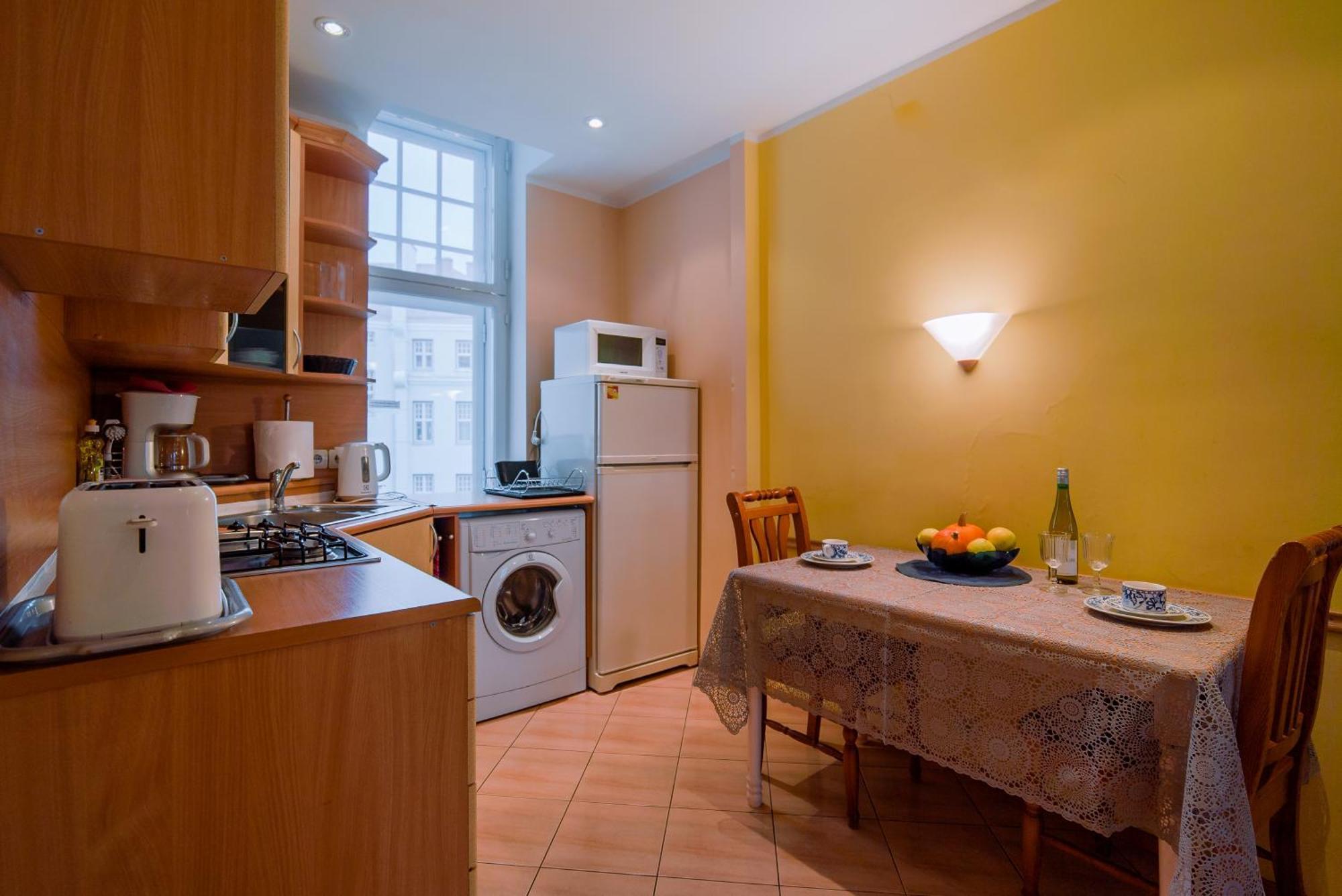 Romeo Family Apartments Tallinn Buitenkant foto