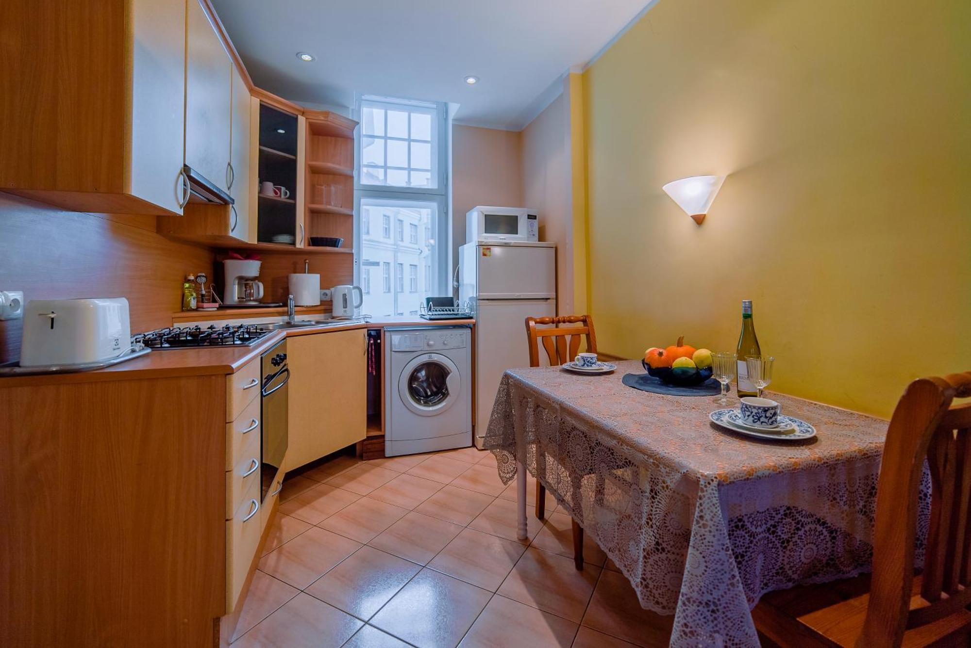 Romeo Family Apartments Tallinn Buitenkant foto