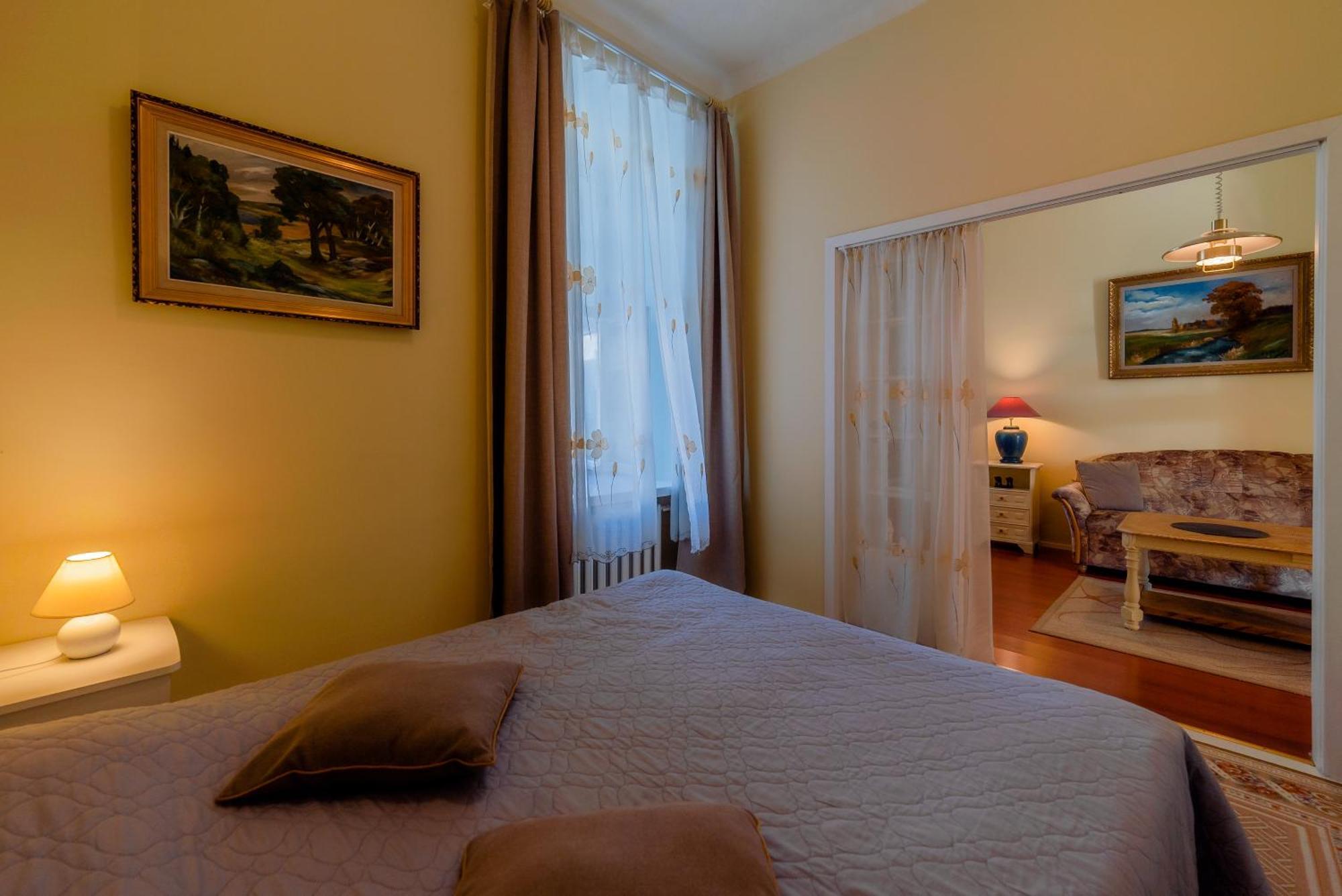 Romeo Family Apartments Tallinn Buitenkant foto