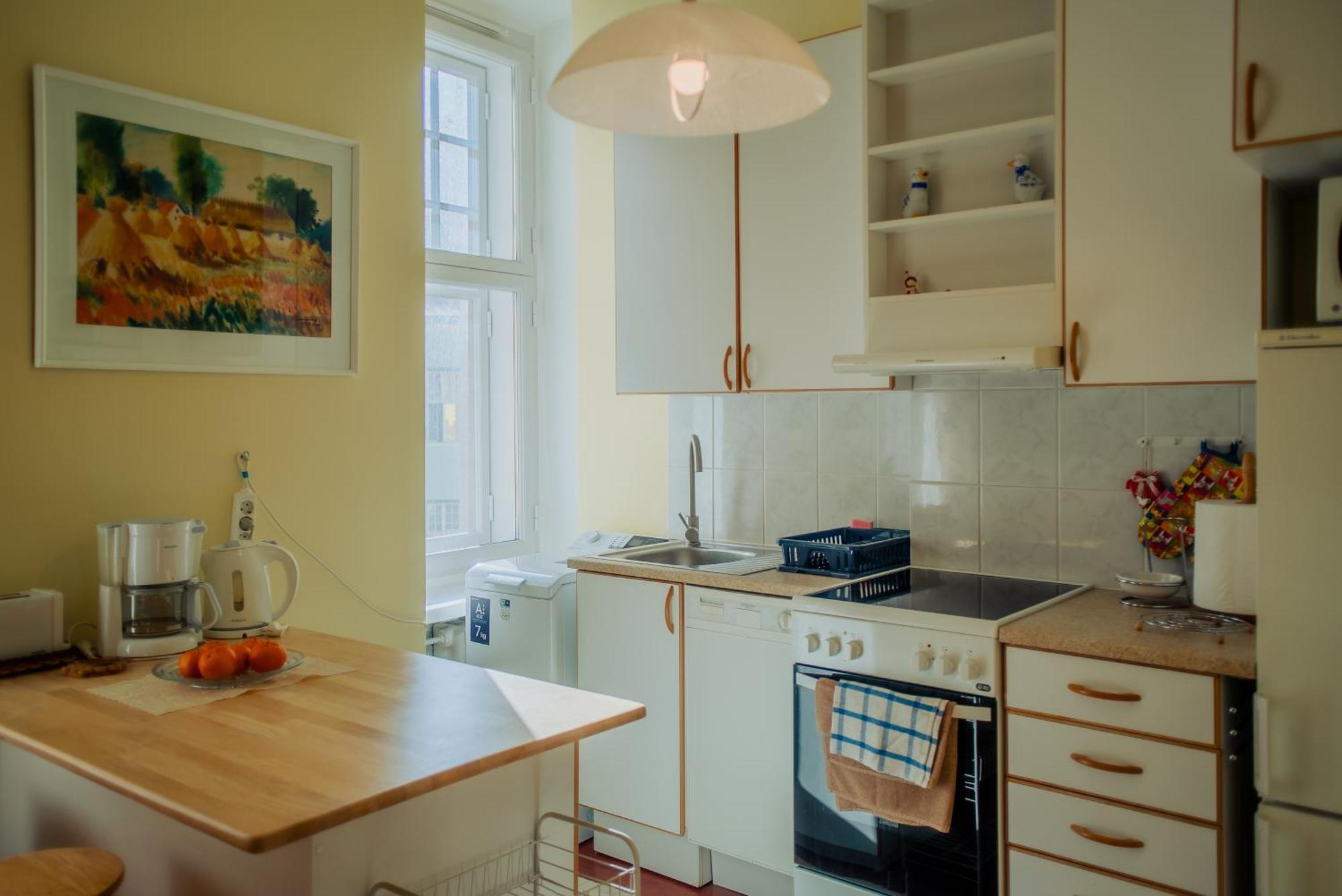 Romeo Family Apartments Tallinn Buitenkant foto