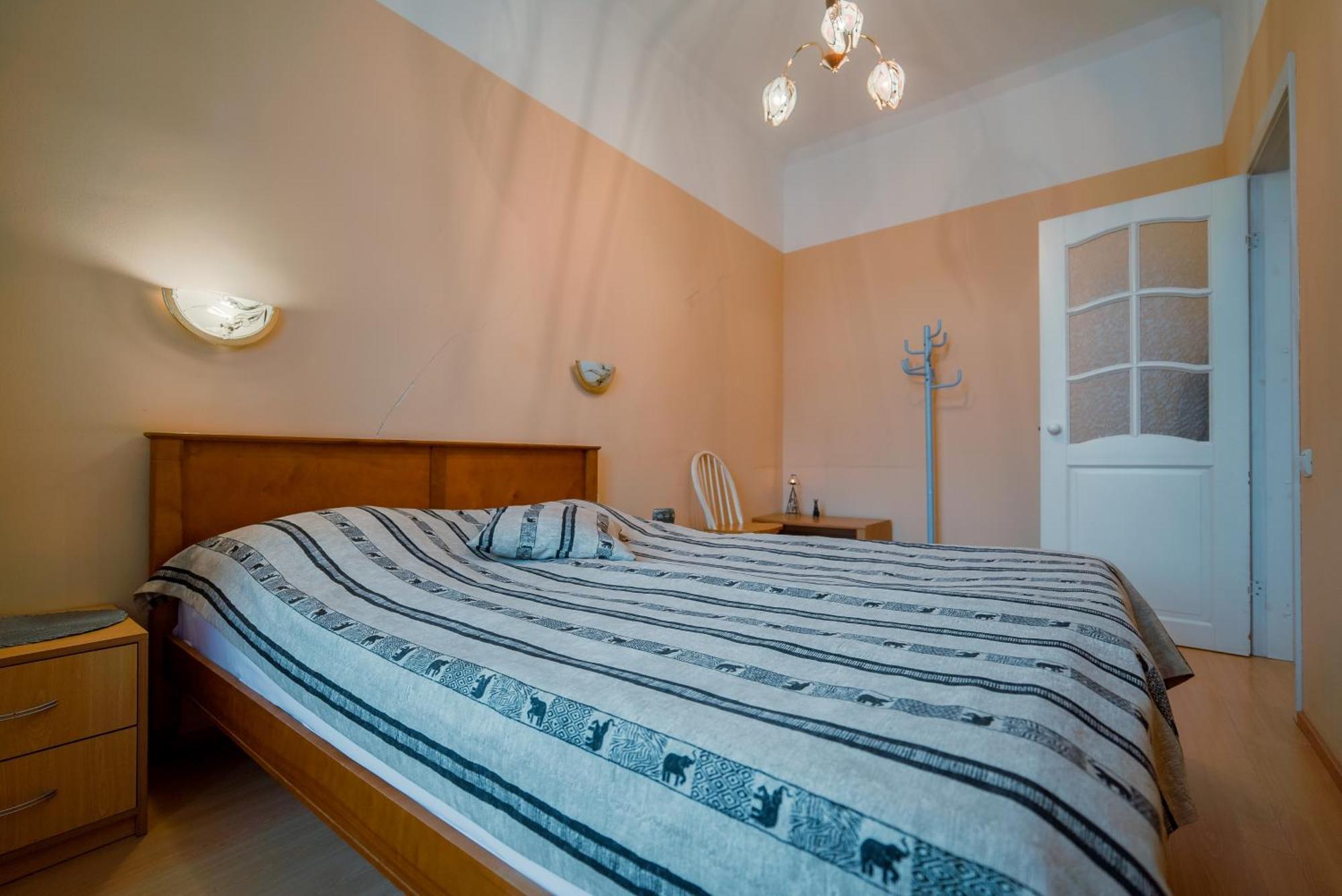 Romeo Family Apartments Tallinn Buitenkant foto