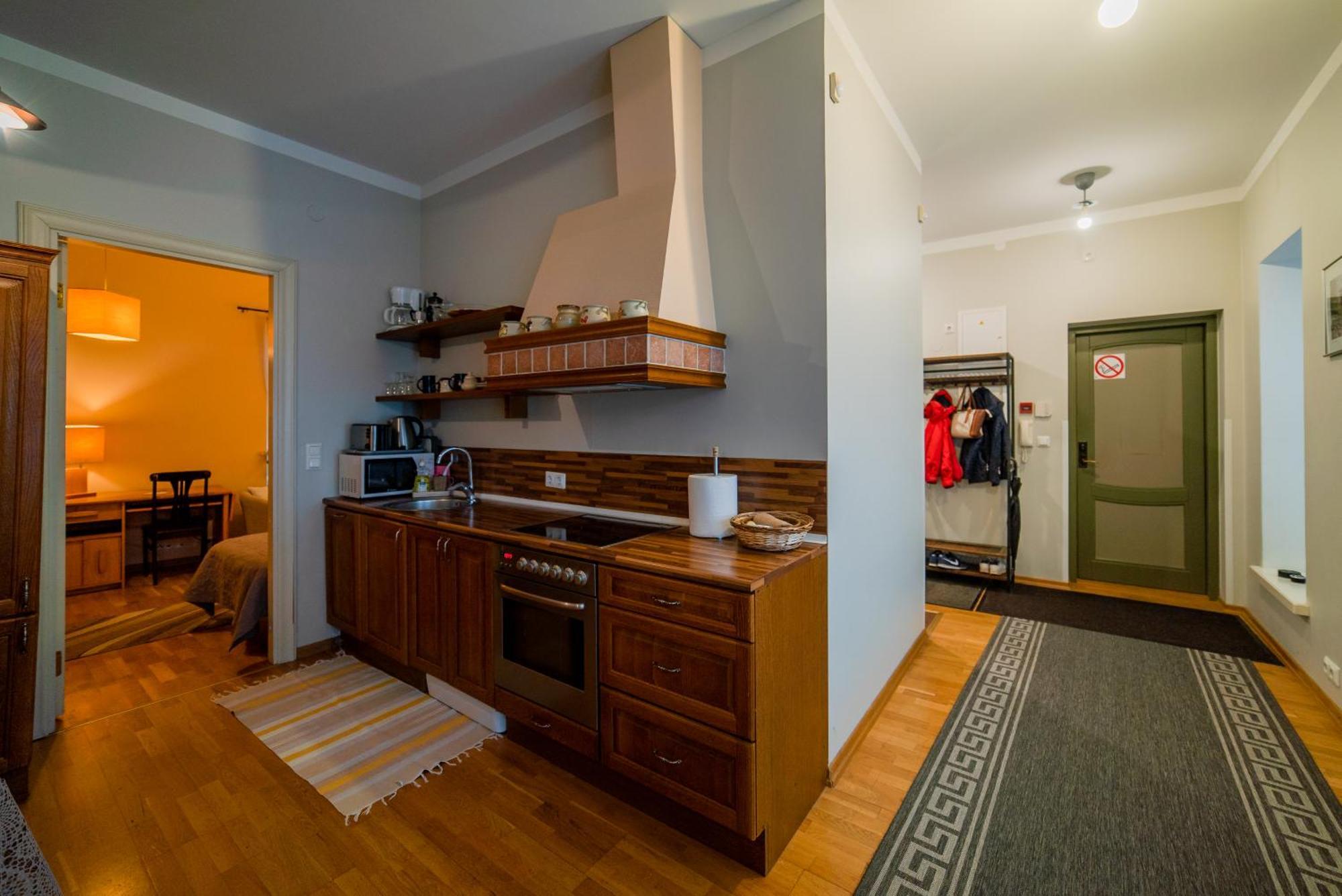 Romeo Family Apartments Tallinn Buitenkant foto