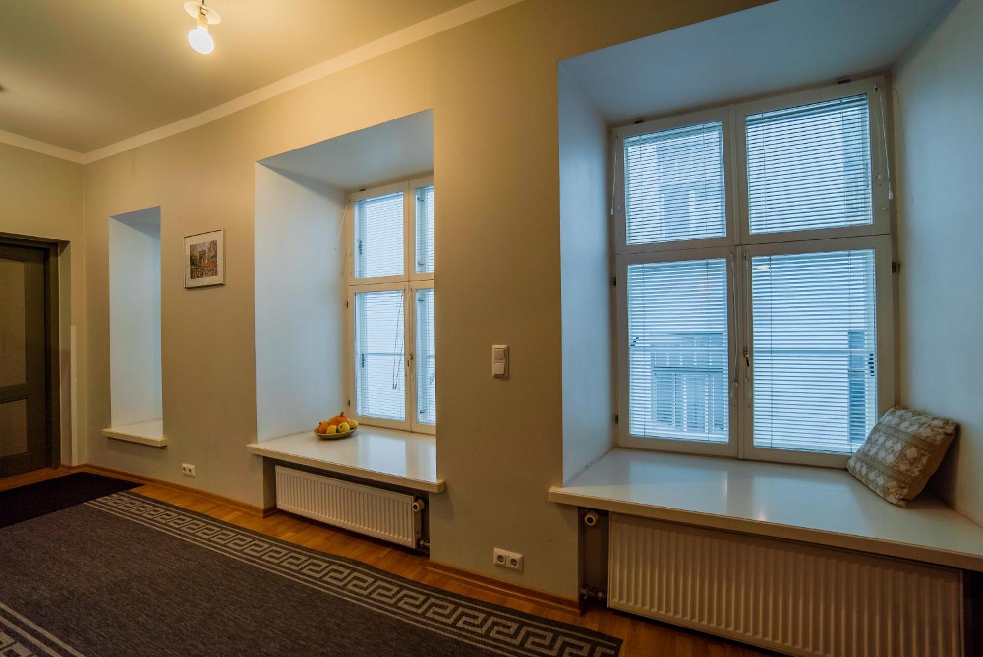 Romeo Family Apartments Tallinn Buitenkant foto