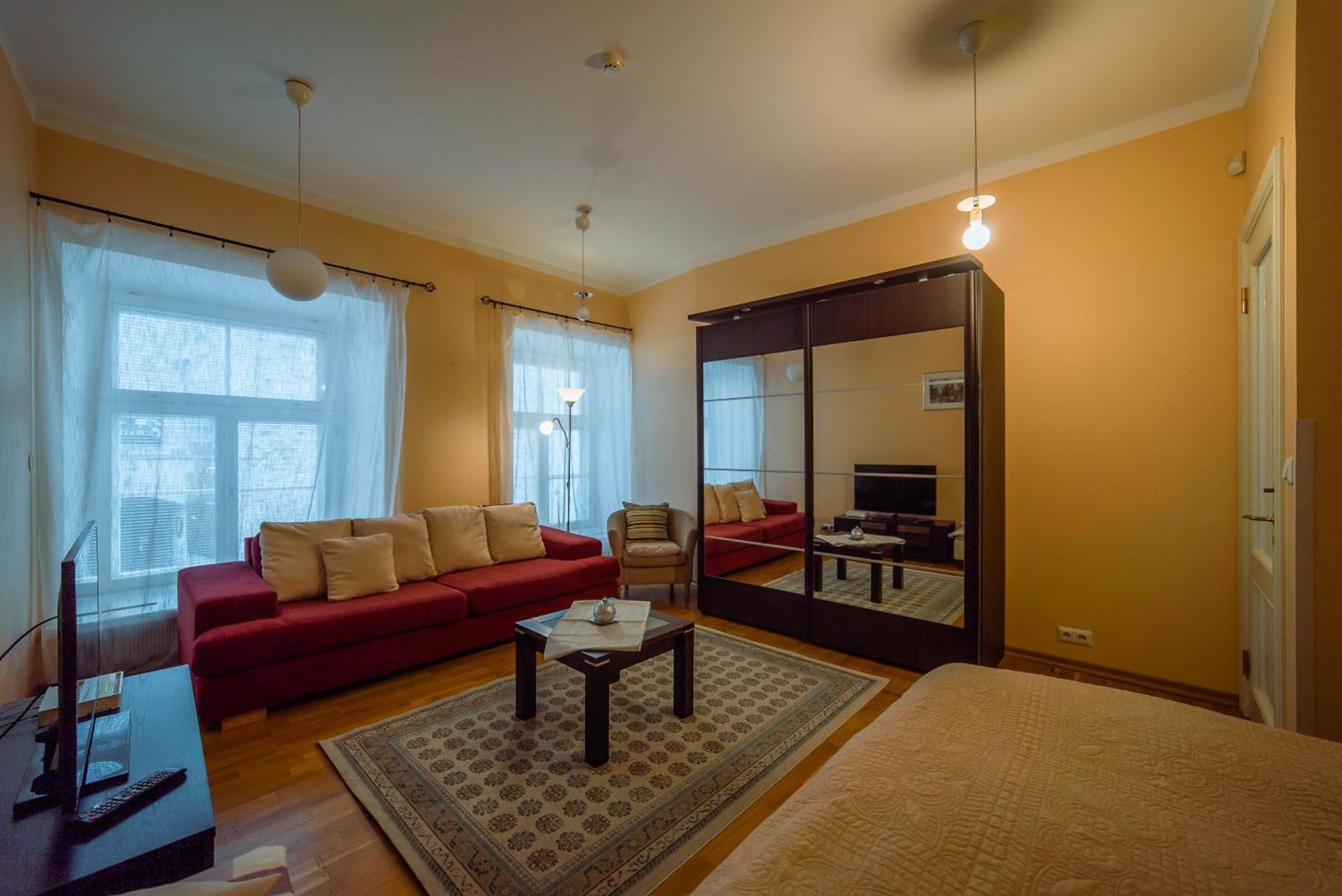 Romeo Family Apartments Tallinn Buitenkant foto